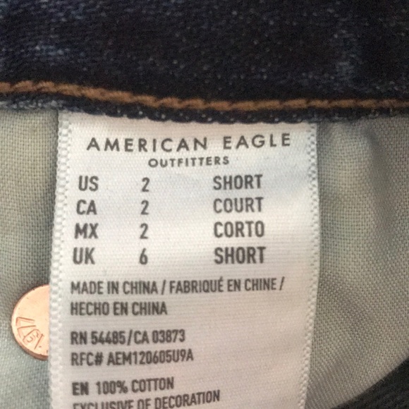 High rise American eagle girlfriend jeans - Picture 3 of 3